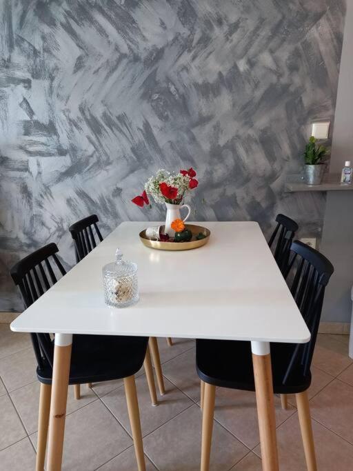 Charming, Fully-Equipped, Central Alexandroupoli Exterior foto
